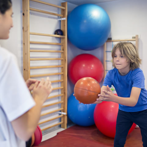Throwing exercises to strengthen reflexes